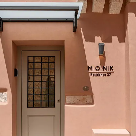 Monk 27 - Next To Old Venetian Harbor בית נופש *